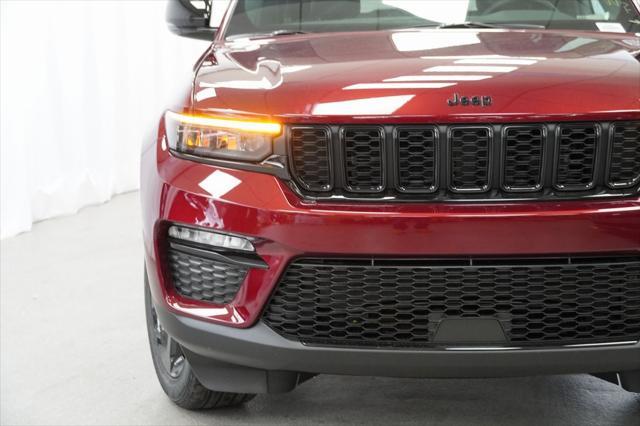 new 2024 Jeep Grand Cherokee car, priced at $40,535