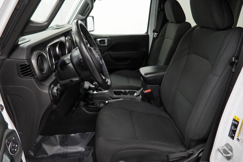 used 2022 Jeep Wrangler Unlimited car, priced at $32,494