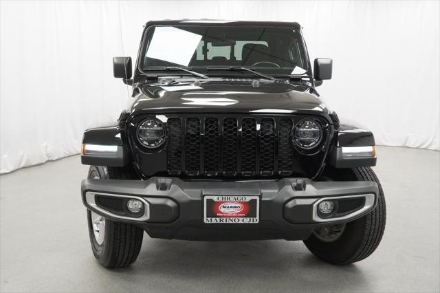 used 2022 Jeep Gladiator car, priced at $34,794