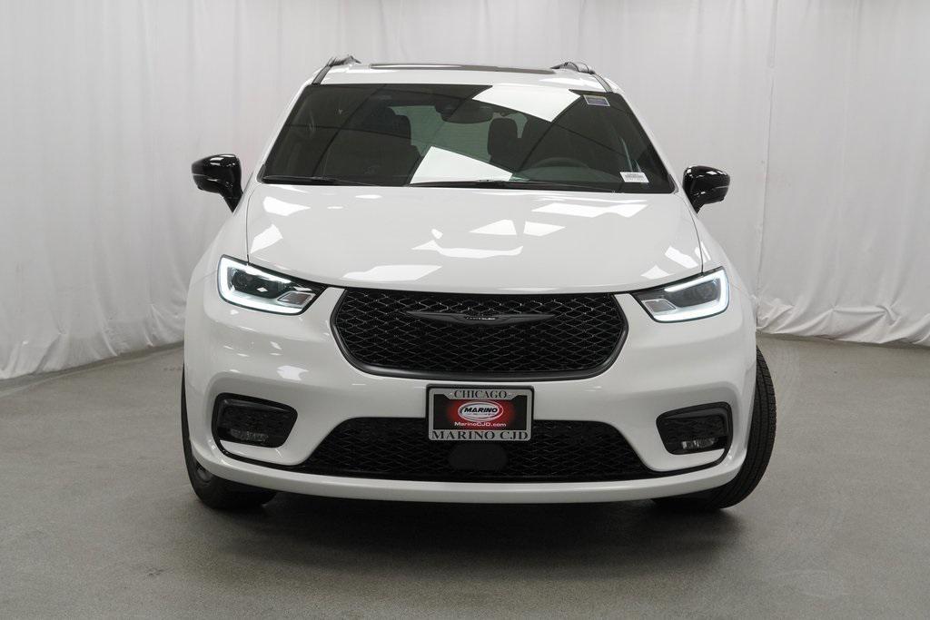 new 2026 Chrysler Pacifica car, priced at $50,810