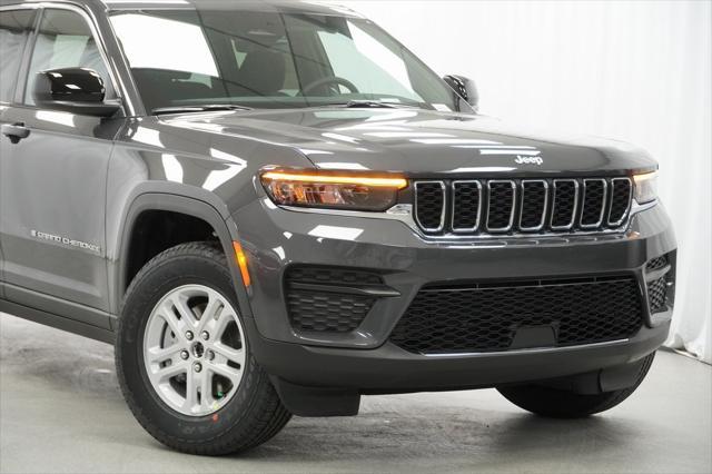 new 2025 Jeep Grand Cherokee car, priced at $33,925