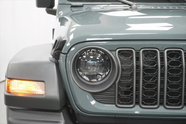 new 2025 Jeep Wrangler car, priced at $47,465