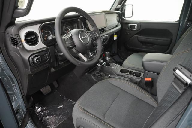 new 2025 Jeep Wrangler car, priced at $47,465