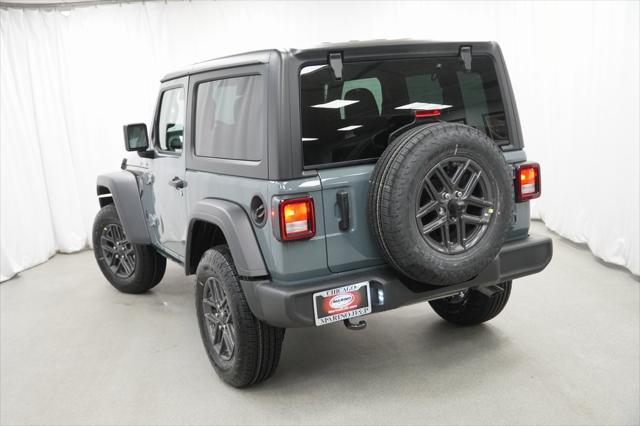 new 2025 Jeep Wrangler car, priced at $37,975