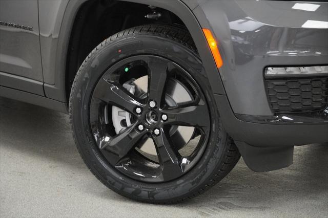 new 2024 Jeep Grand Cherokee L car, priced at $40,515