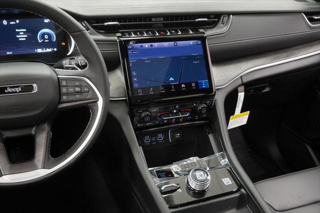 new 2025 Jeep Grand Cherokee car, priced at $41,165