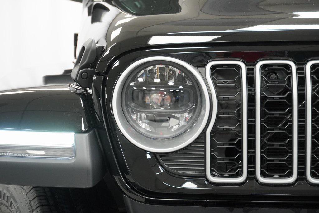 new 2025 Jeep Wrangler car, priced at $51,950