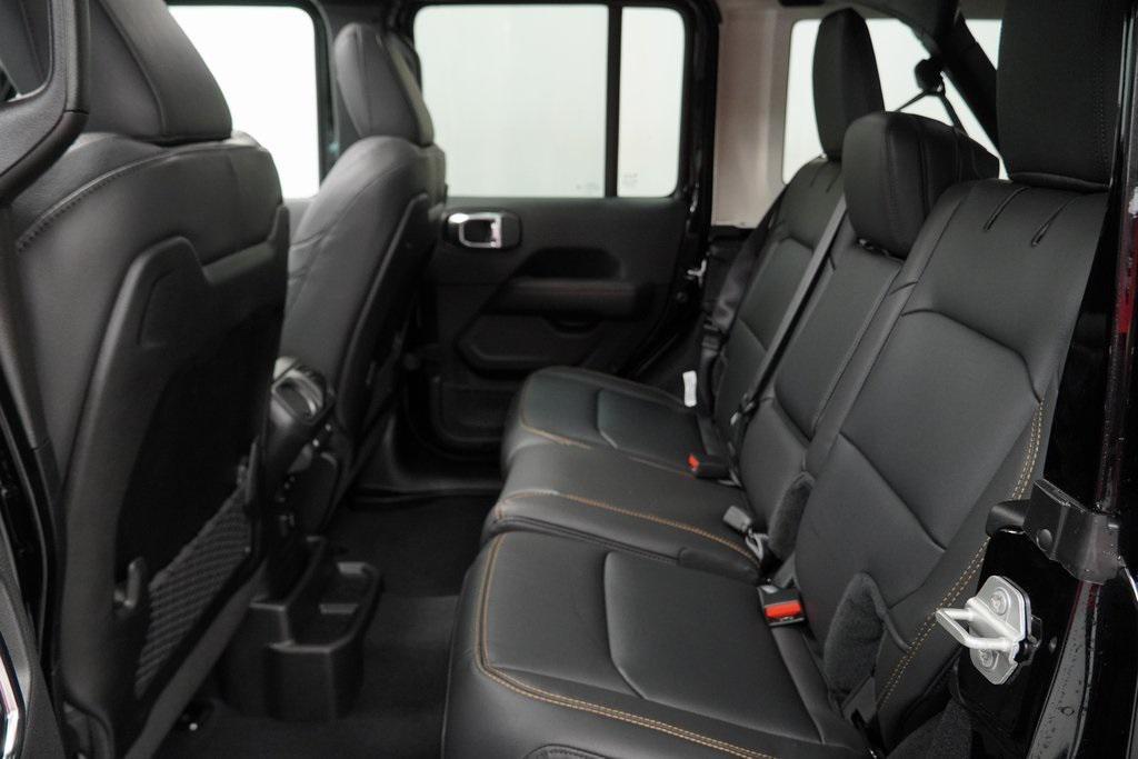 new 2025 Jeep Wrangler car, priced at $51,950