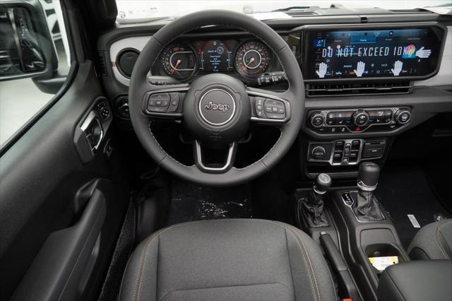 new 2025 Jeep Wrangler car, priced at $47,875
