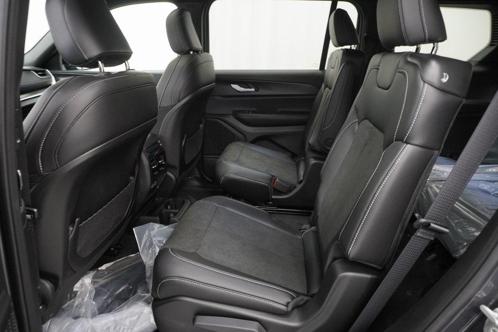 new 2025 Jeep Grand Cherokee L car, priced at $41,230
