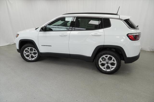 new 2025 Jeep Compass car, priced at $30,440