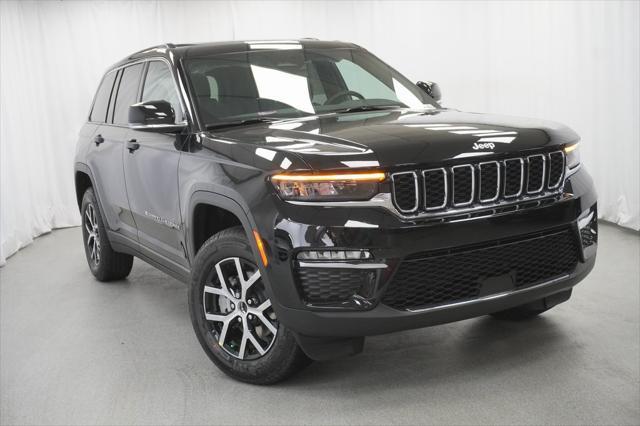 new 2025 Jeep Grand Cherokee car, priced at $42,755
