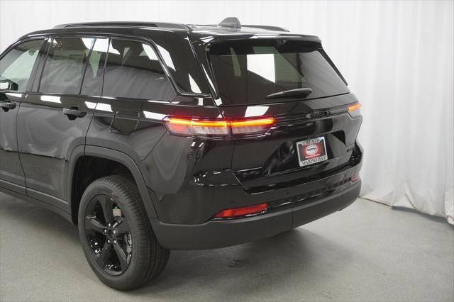 new 2025 Jeep Grand Cherokee car, priced at $47,410