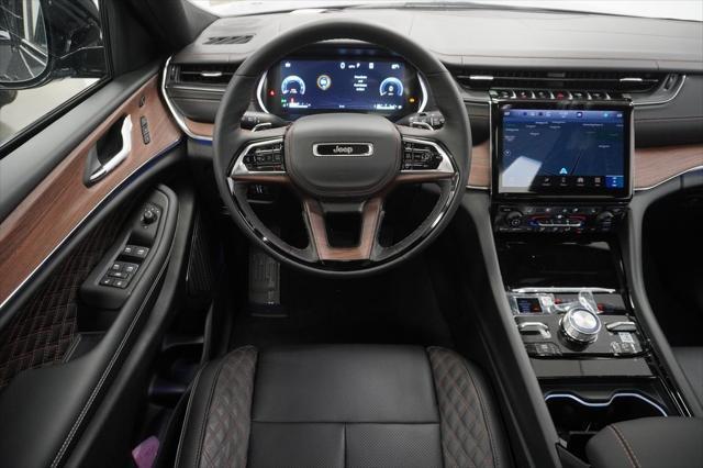 new 2025 Jeep Grand Cherokee car, priced at $52,675