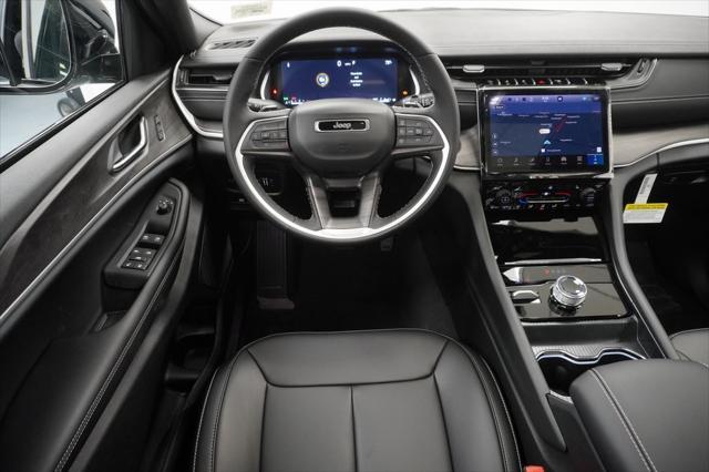 new 2025 Jeep Grand Cherokee car, priced at $41,760