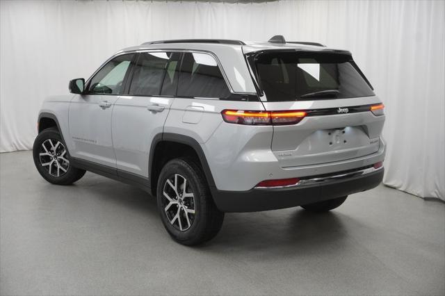 new 2025 Jeep Grand Cherokee car, priced at $41,760