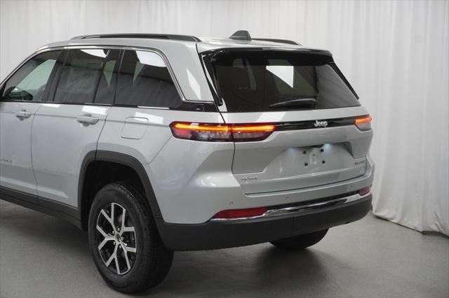 new 2025 Jeep Grand Cherokee car, priced at $41,760