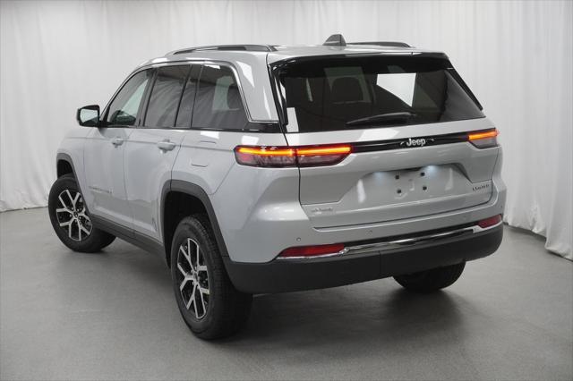 new 2025 Jeep Grand Cherokee car, priced at $41,760
