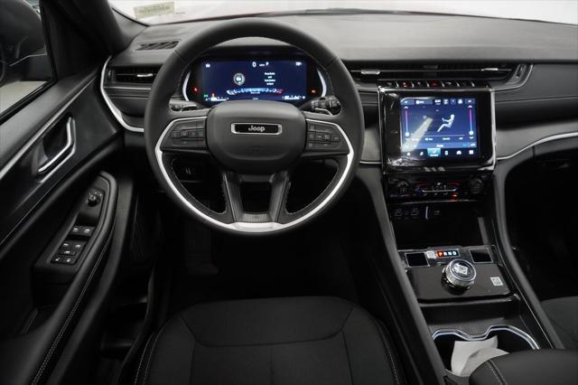 new 2025 Jeep Grand Cherokee car, priced at $34,875