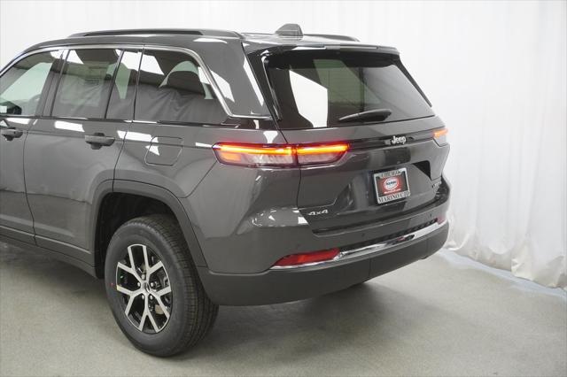 new 2025 Jeep Grand Cherokee car, priced at $42,755