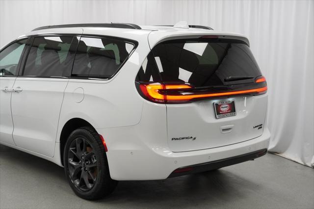 used 2022 Chrysler Pacifica car, priced at $36,494