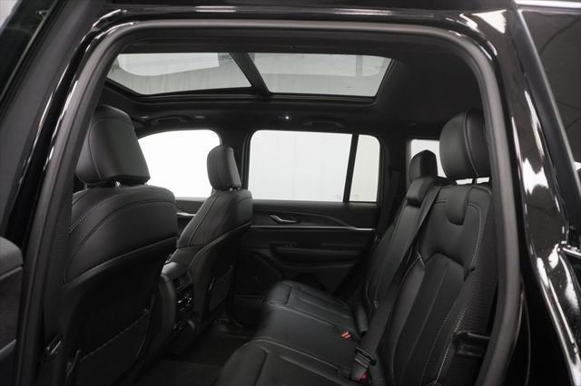 new 2025 Jeep Grand Cherokee car, priced at $46,280
