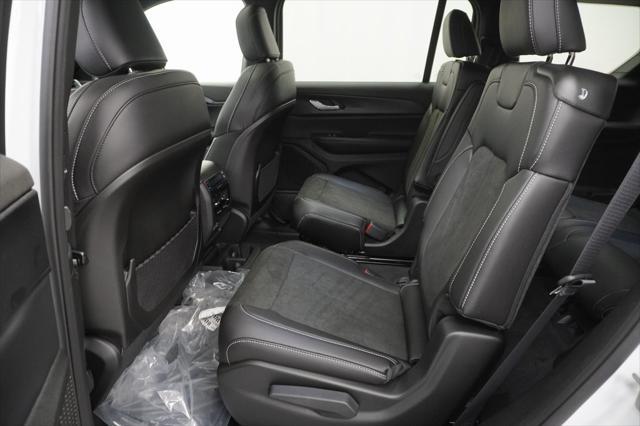 new 2025 Jeep Grand Cherokee L car, priced at $39,635