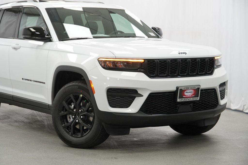 new 2025 Jeep Grand Cherokee car, priced at $38,885