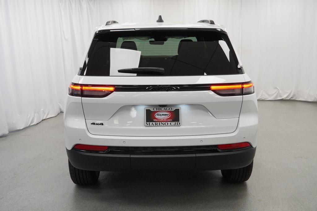 new 2025 Jeep Grand Cherokee car, priced at $38,885