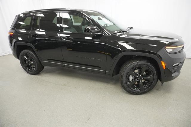 new 2024 Jeep Grand Cherokee car, priced at $49,535