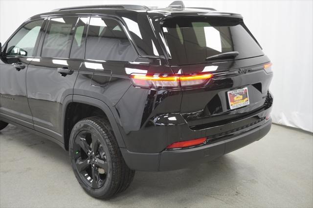 new 2024 Jeep Grand Cherokee car, priced at $49,535