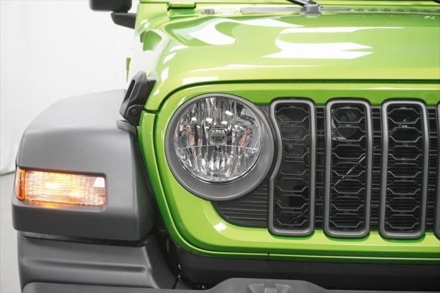 new 2025 Jeep Wrangler car, priced at $38,580