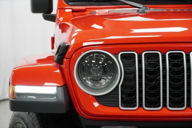 new 2025 Jeep Wrangler car, priced at $52,940