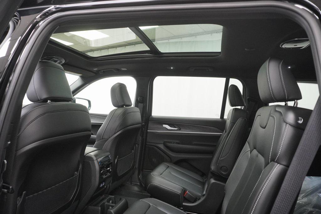 new 2025 Jeep Grand Cherokee L car, priced at $44,610