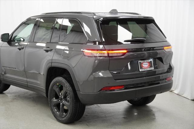 new 2025 Jeep Grand Cherokee car, priced at $40,675