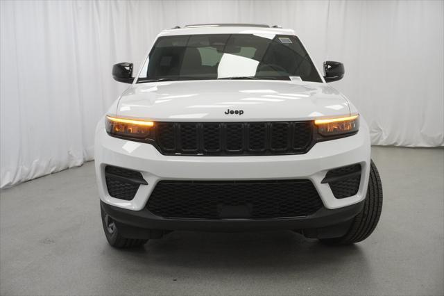 new 2025 Jeep Grand Cherokee car, priced at $39,280