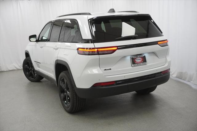new 2025 Jeep Grand Cherokee car, priced at $39,280