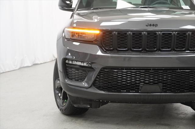 new 2025 Jeep Grand Cherokee car, priced at $44,535