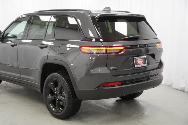 new 2025 Jeep Grand Cherokee car, priced at $44,535