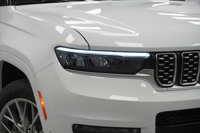 new 2025 Jeep Grand Cherokee L car, priced at $52,555
