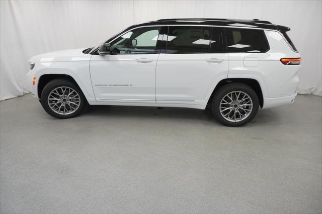 new 2025 Jeep Grand Cherokee L car, priced at $52,555
