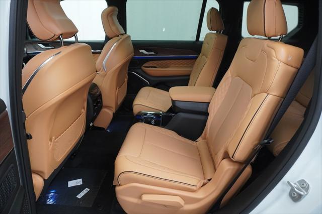 new 2025 Jeep Grand Cherokee L car, priced at $52,555