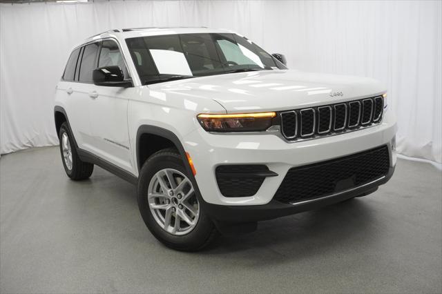 new 2025 Jeep Grand Cherokee car, priced at $34,280