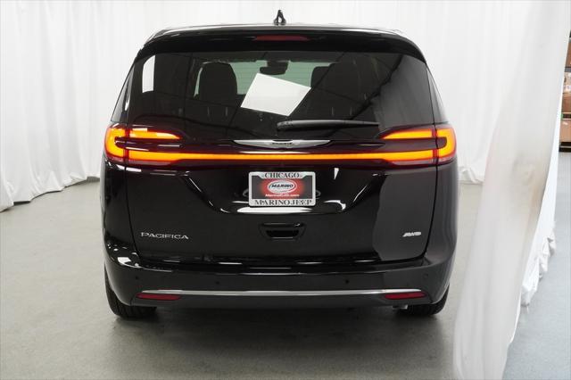 new 2025 Chrysler Pacifica car, priced at $42,640