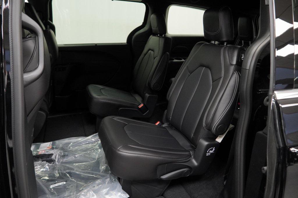new 2026 Chrysler Pacifica car, priced at $38,140