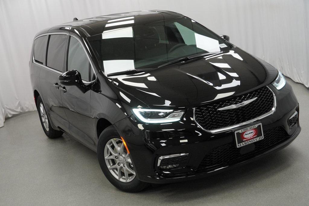 new 2026 Chrysler Pacifica car, priced at $38,140