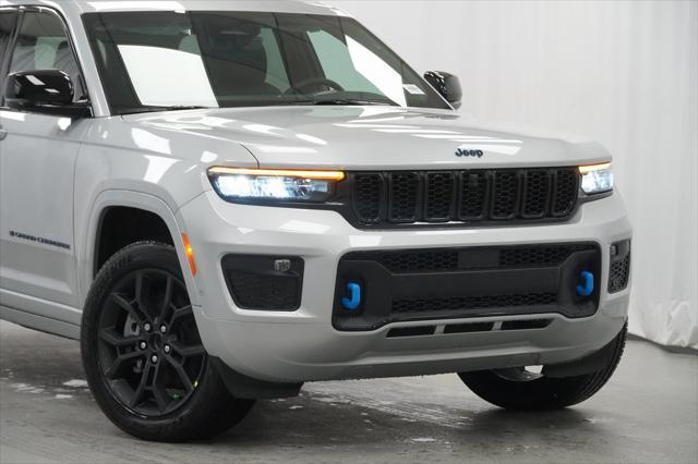 new 2025 Jeep Grand Cherokee 4xe car, priced at $54,575