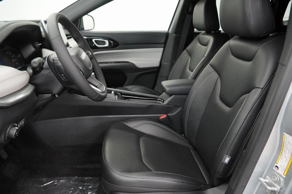 new 2026 Jeep Compass car, priced at $31,125