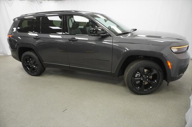 new 2024 Jeep Grand Cherokee L car, priced at $42,675