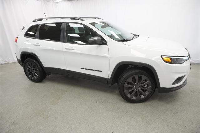 used 2021 Jeep Cherokee car, priced at $26,194